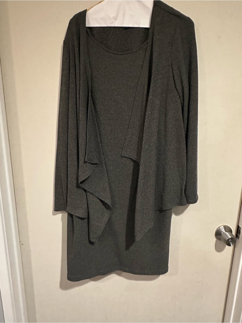 R&K Grey Ribbed Open-Front Cardigan and Dress Set